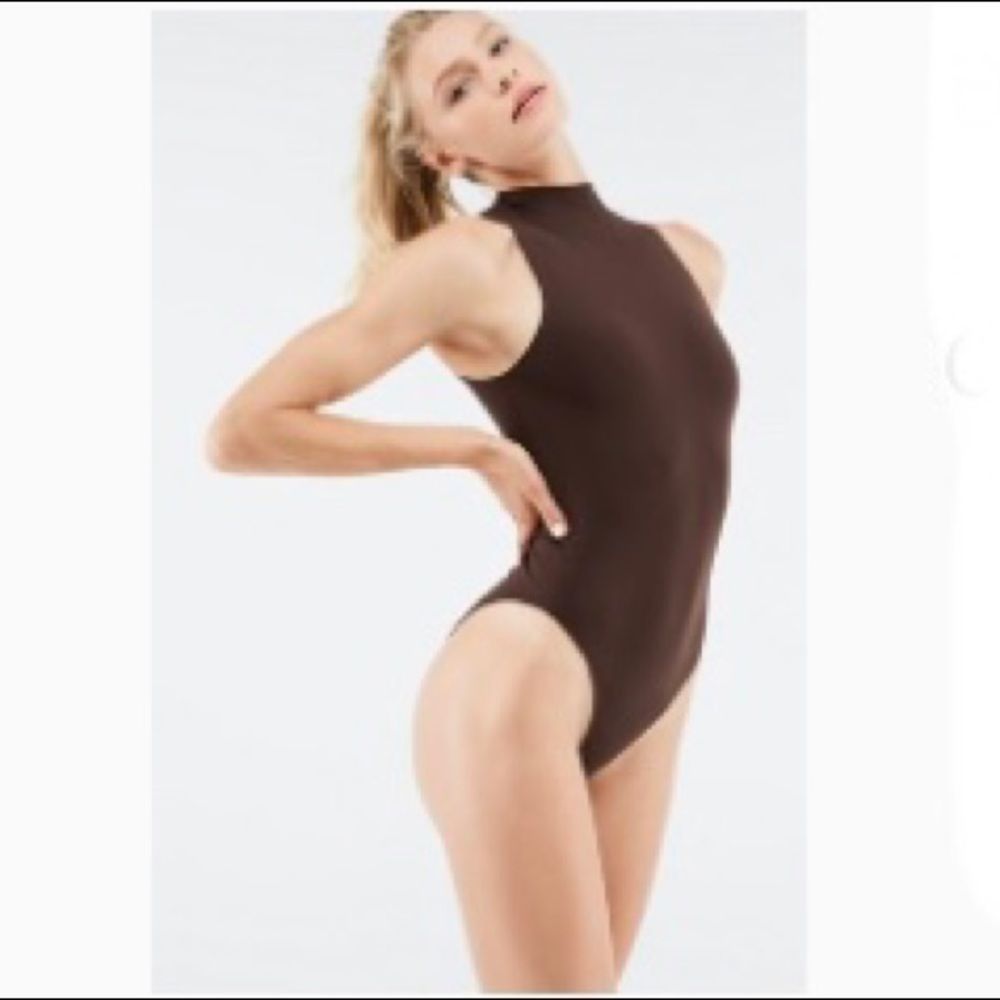 NWT Fabletics Brin SculptKnit Bodysuit